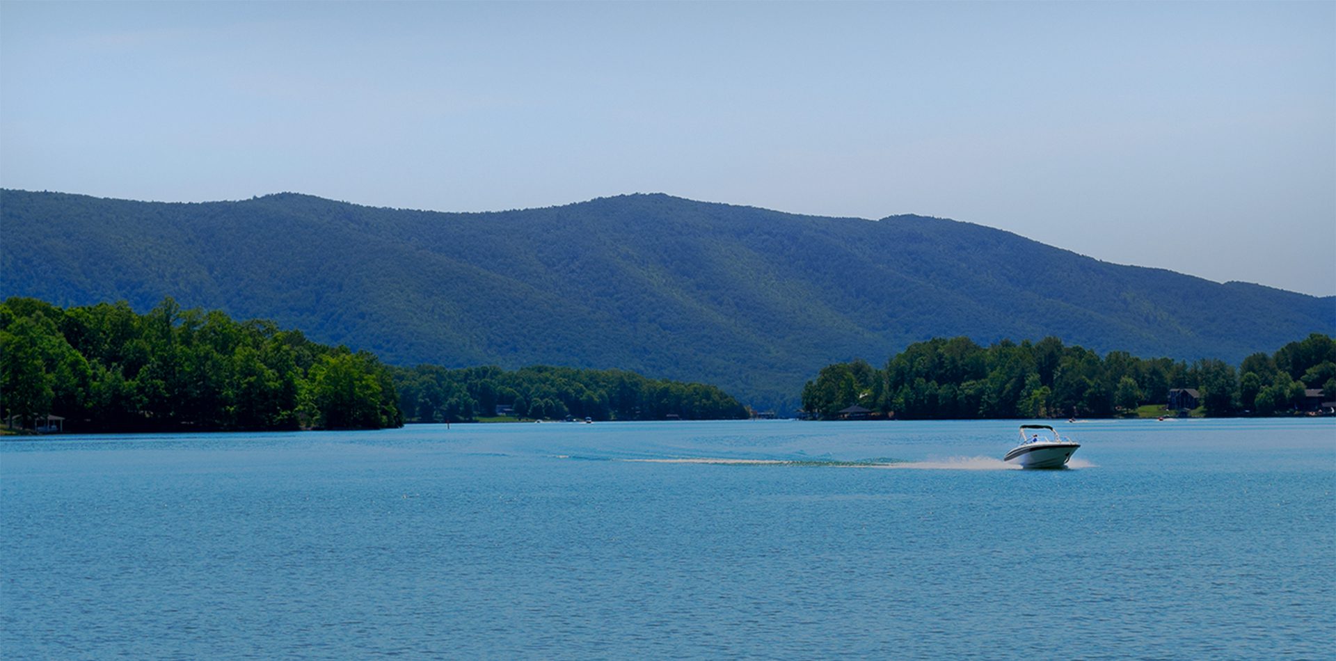 Smith Mountain Lake